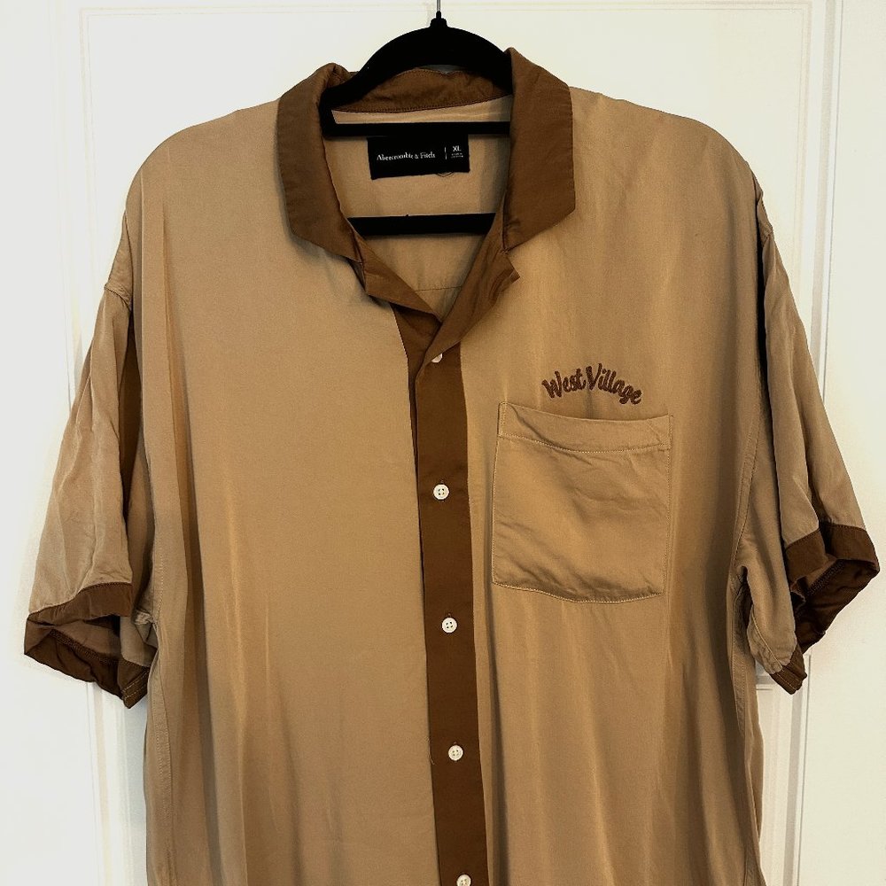Abercrombie + Fitch Camp Collar Bowling Shirt
